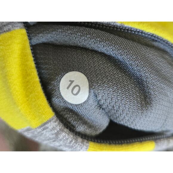 Lululemon Race Your Pace Striped Long Sleeve Running Top Size 10 - Picture 8 of 9